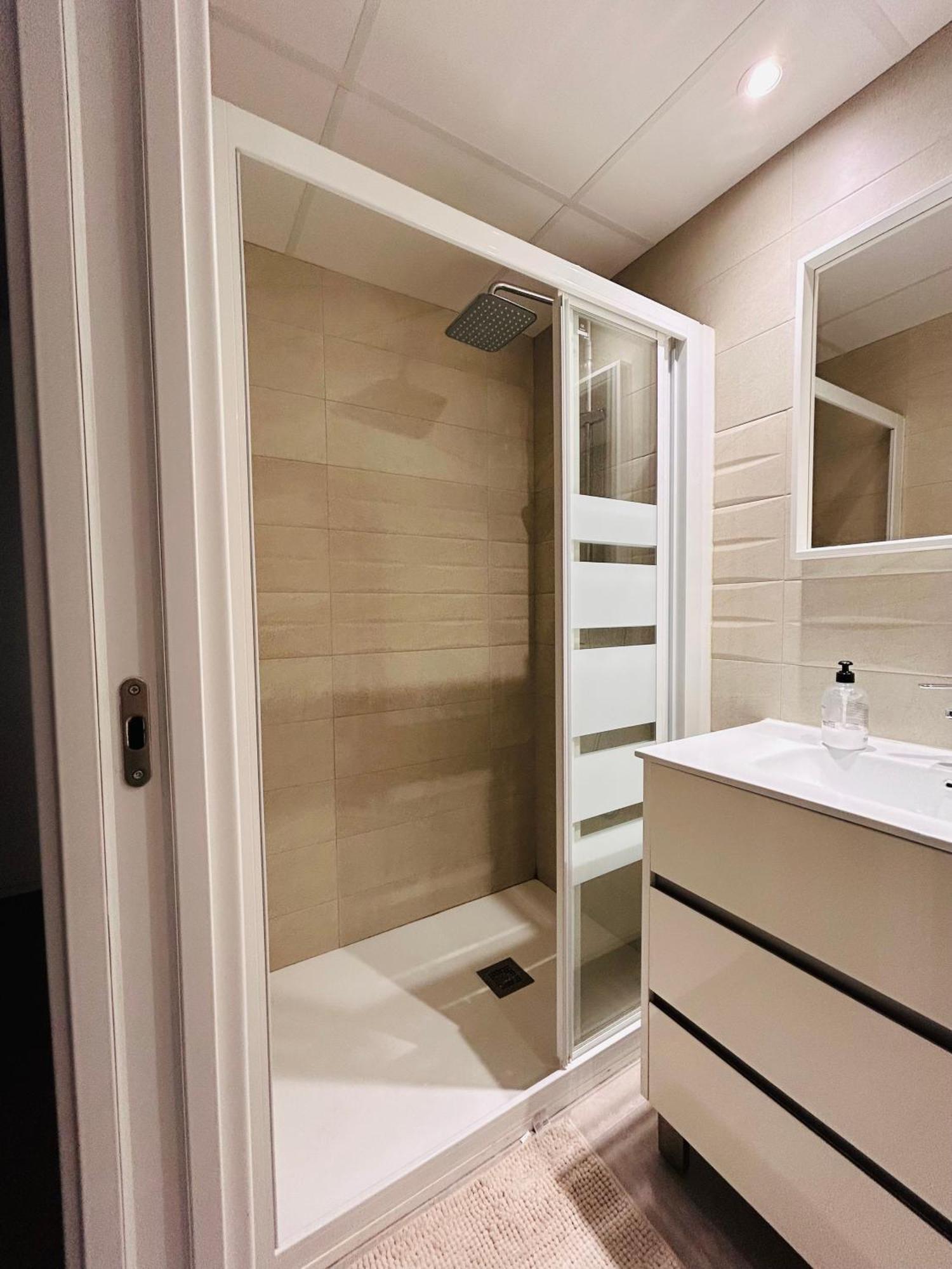 Apartamentos Corteingles Castellon By Tucasanlaplaya Castellón de la Plana Esterno foto